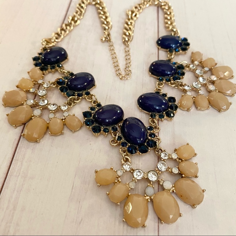 Statement Necklace - Picture 2 of 7